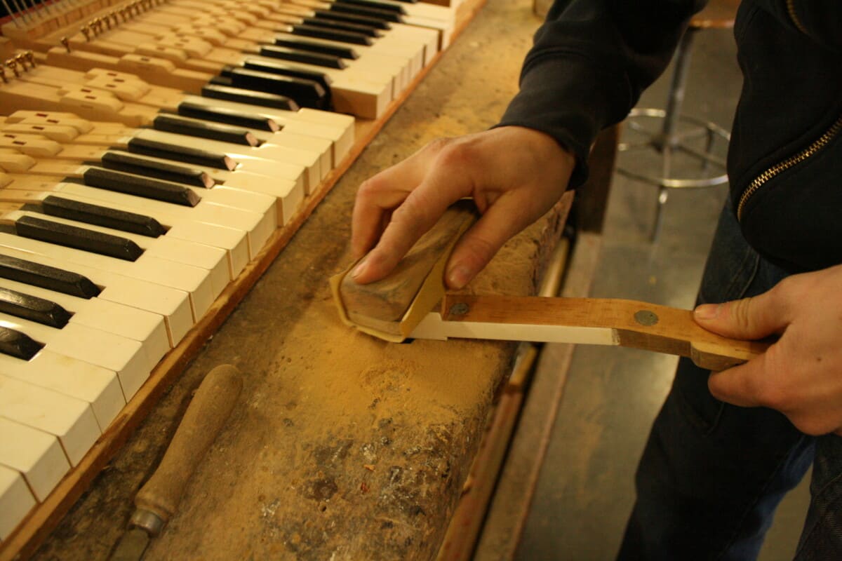 Riparazione pianoforte a Coda