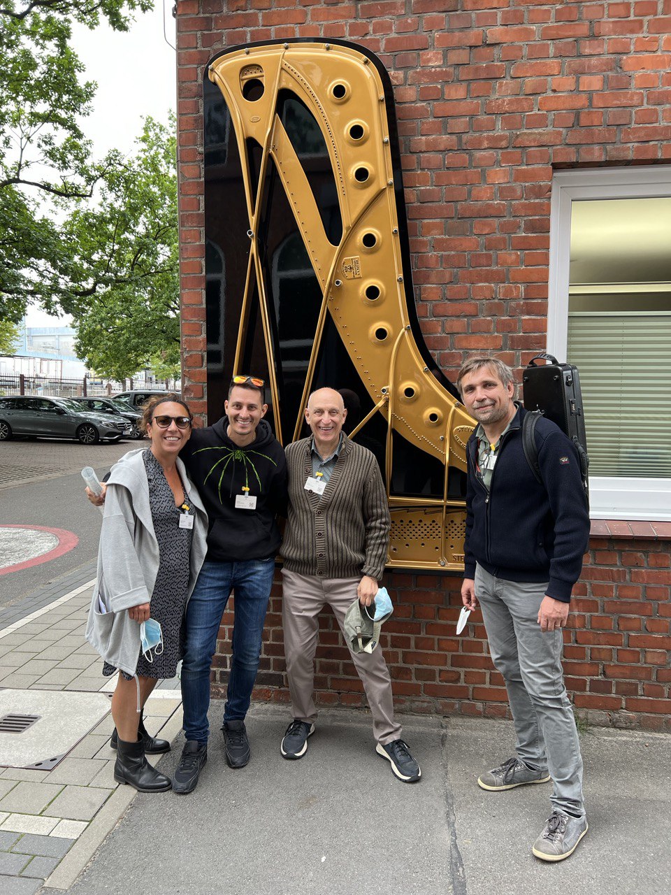  Steinway & Sons